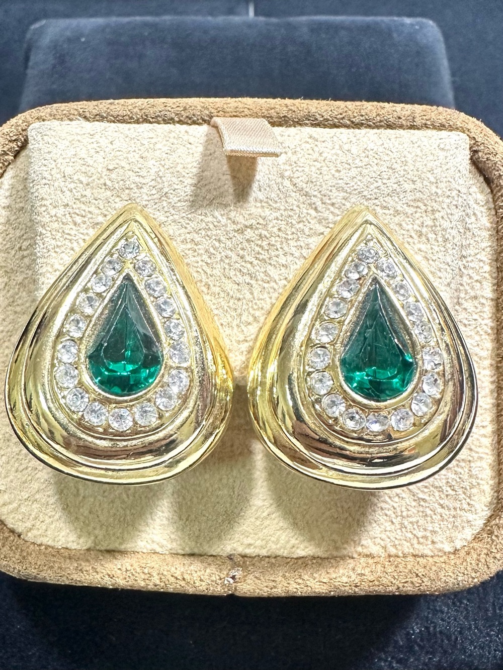 Vtg: Emerald Green & Clear Rhinestone Rain Drop Clip On Earrings